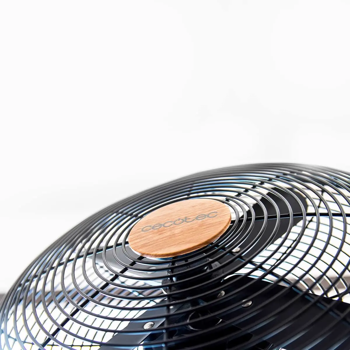 Cecotec Ventilateur de Bureau EnergySilence 600 WoodDesk. 40 W, vue 4